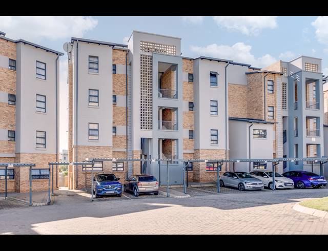 2 BEDROOM APARTMENT FOR SALE IN BARBEQUE DOWNS